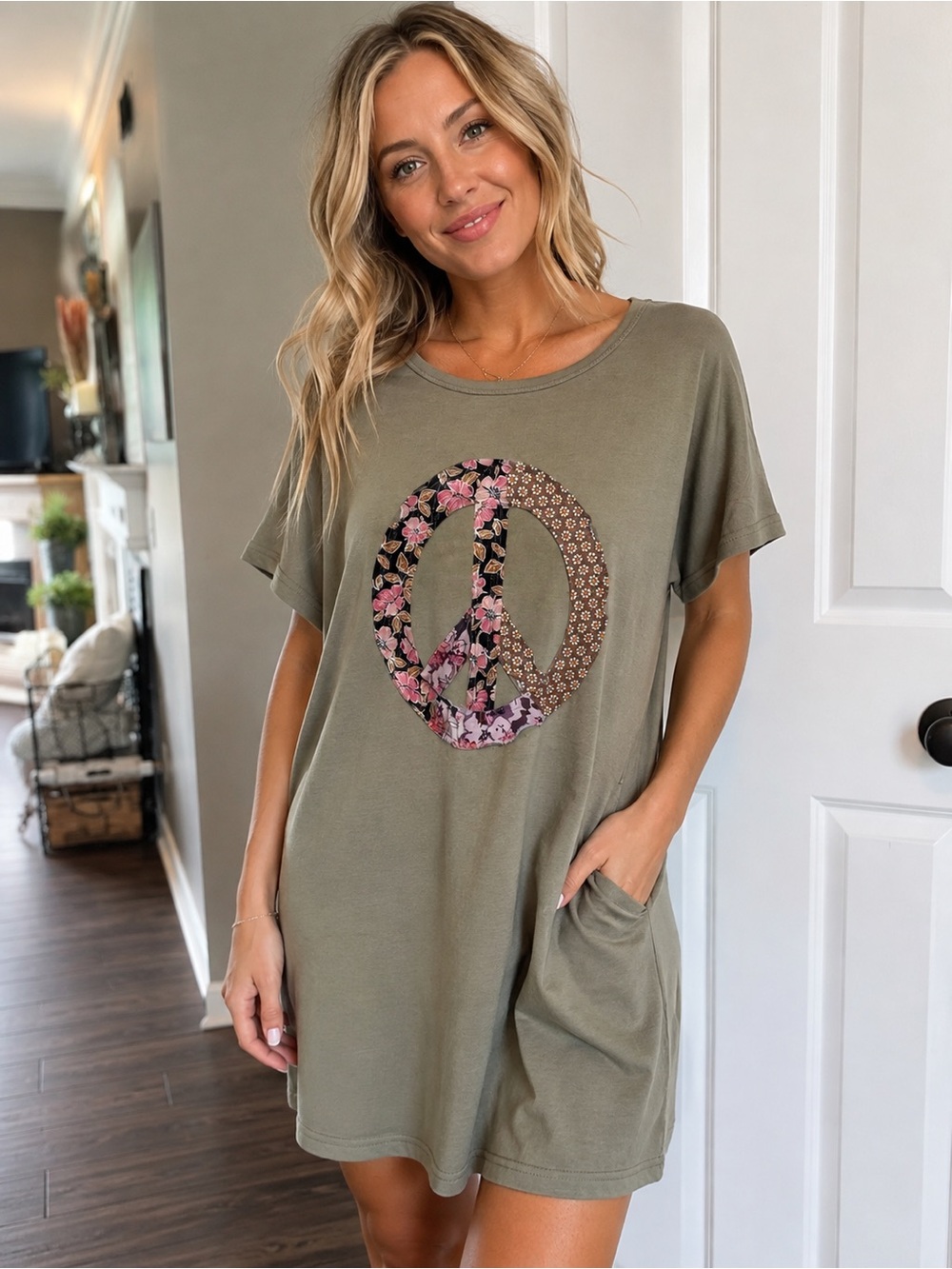 Sage + Fig Olive Floral Patchwork Peace Sign T-Shirt Dress M